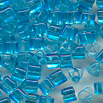 Dreieckperlen, Triangle, hell-blau transparent, Größe...